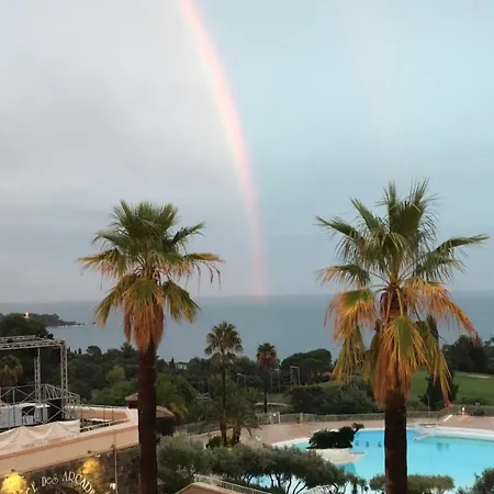 Cap Esterel, 2 Pieces, Jardin, Vue Et Piscine Apartamento