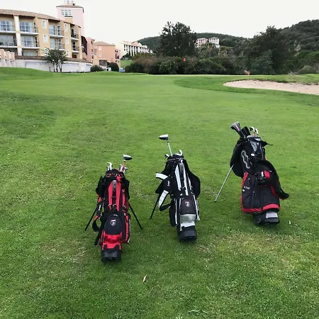 Cap Esterel, 2 Pieces, Jardin, Vue Et Piscine * Saint-Raphaël